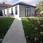 Sunny Side - Self Catering Apartment