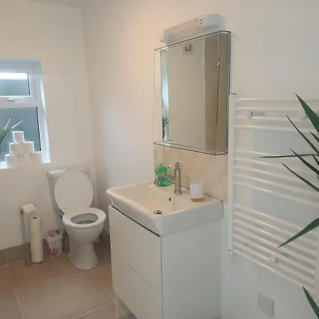 Sunny Side - Self Catering شقة