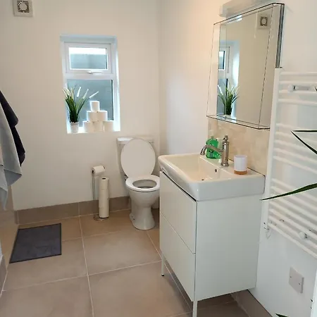 شقة Sunny Side - Self Catering غوري