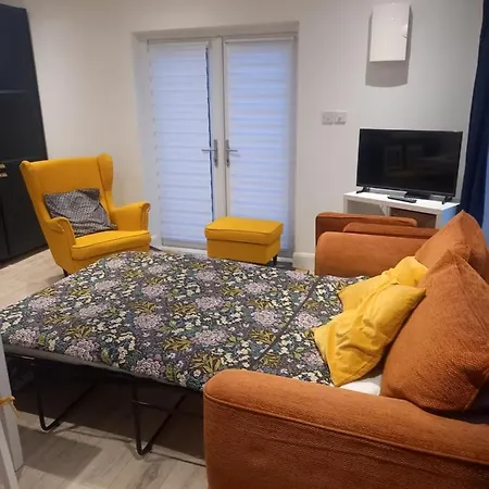 شقة Sunny Side - Self Catering غوري