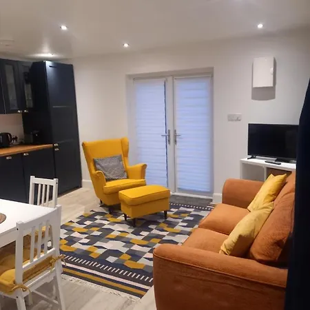 Sunny Side - Self Catering * غوري