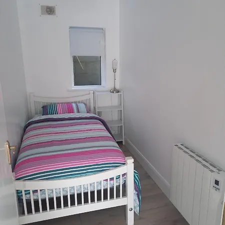 Sunny Side - Self Catering *