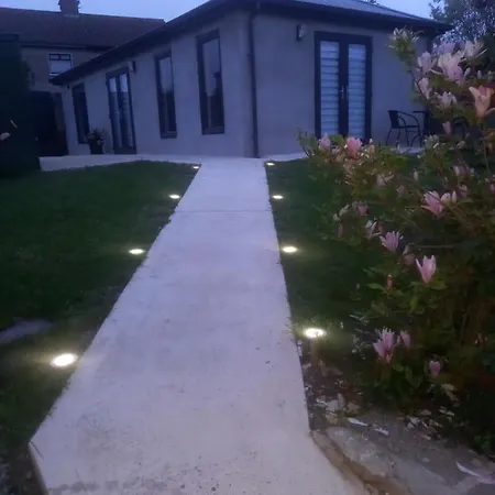 Sunny Side - Self Catering شقة *