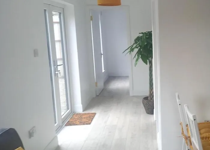 Sunny Side - Self Catering Daire *