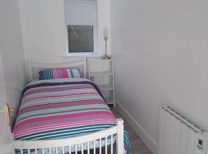 Sunny Side - Self Catering *