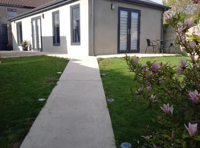 Sunny Side - Self Catering Apartment