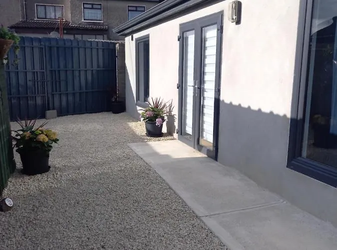 Sunny Side - Self Catering Apartment