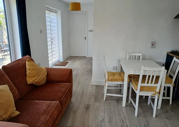 Sunny Side - Self Catering Apartment Gorey